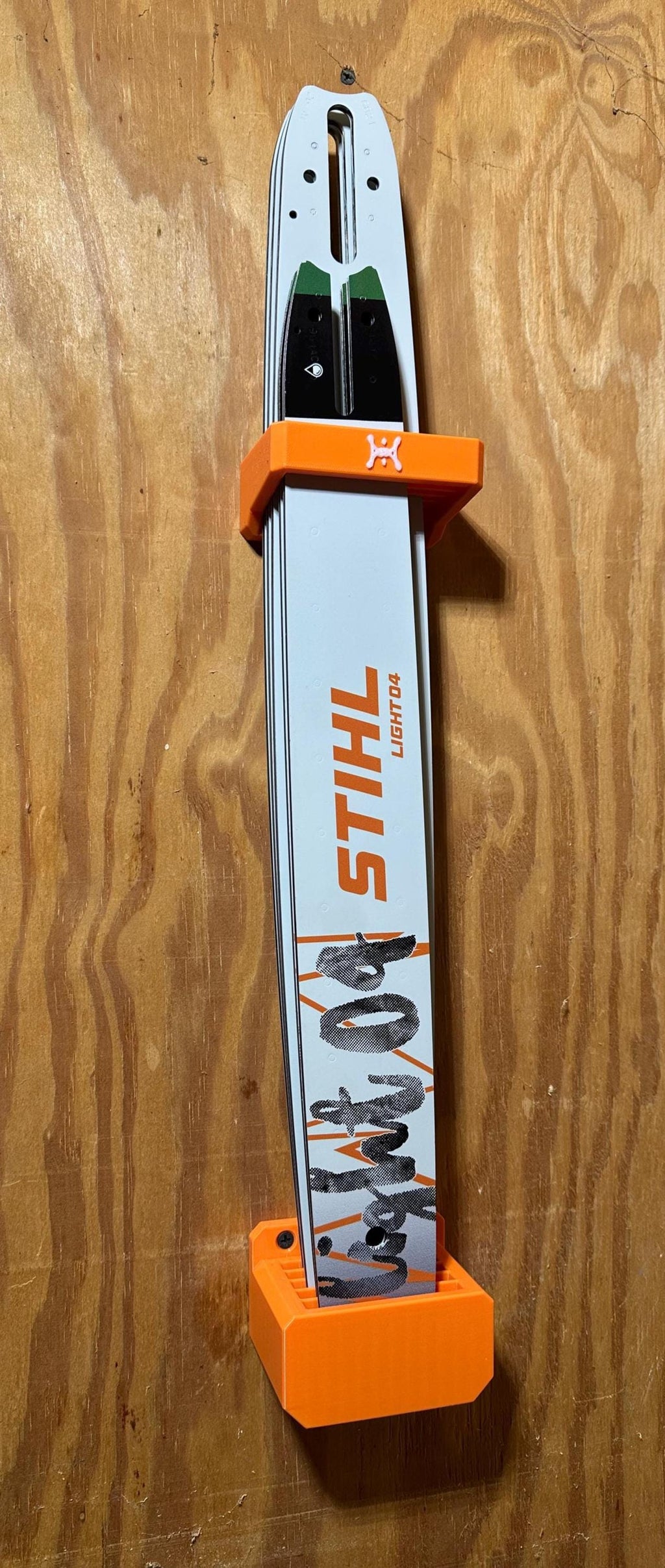 Chainsaw Bar Holder Wall Mount Storage