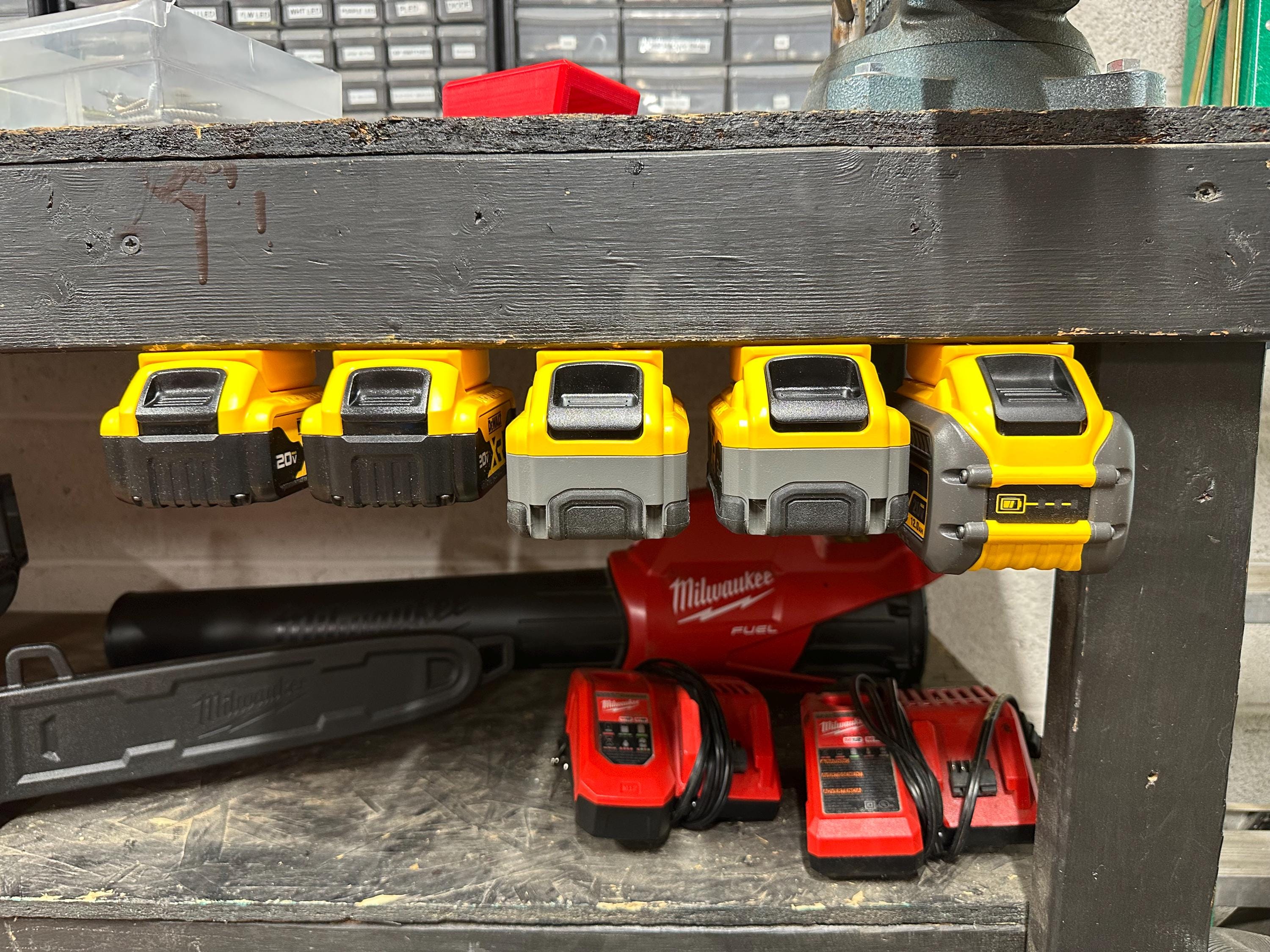 DeWalt 20V Individual Battery Mounts (5-Pack)