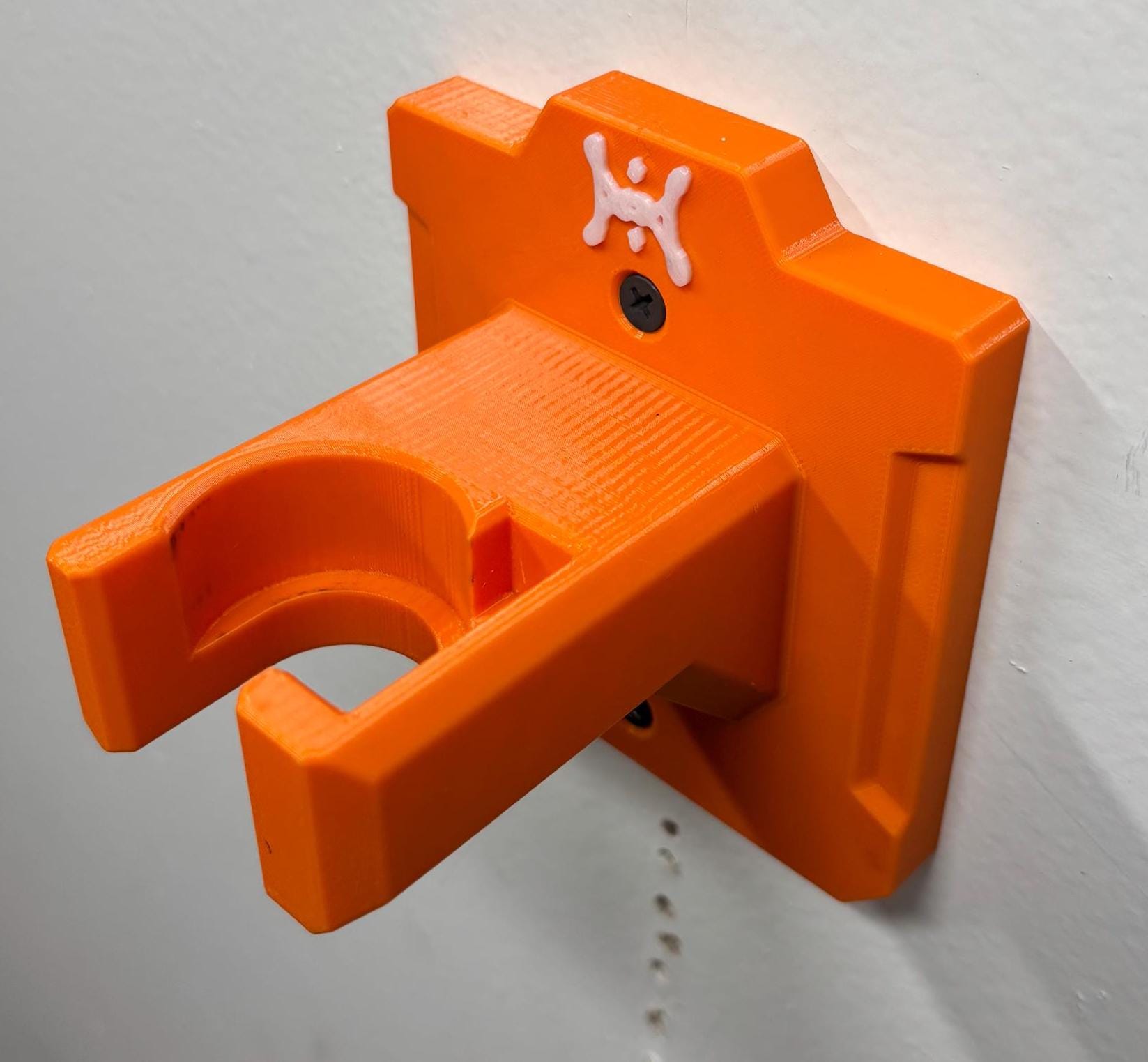 STIHL Kombi Lawn Edger Attachment Compatible Wall Mount Hanger (for Kombi Model FCS-KM)