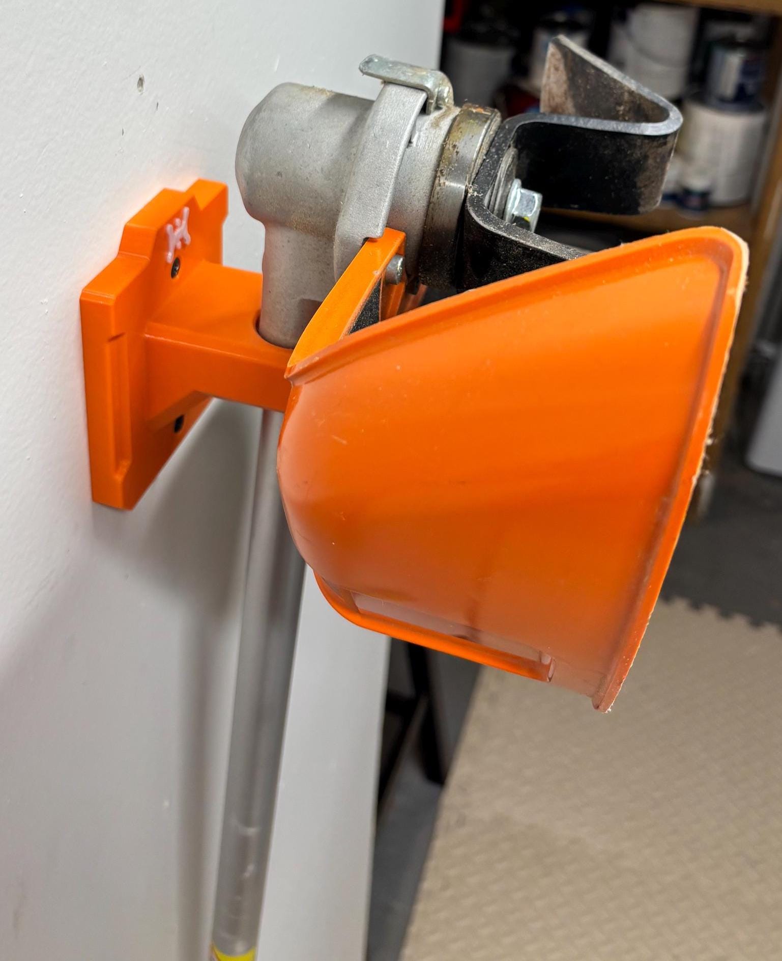 STIHL Kombi Bed Redefiner Attachment Compatible Wall Mount Hanger (for Kombi Model FBD-KM)