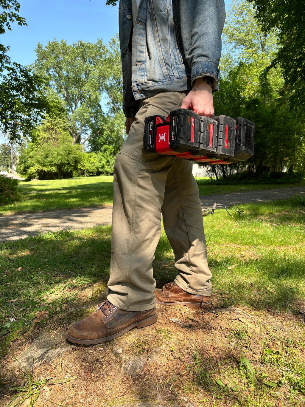 Milwaukee M18 8-Bay Battery Caddy