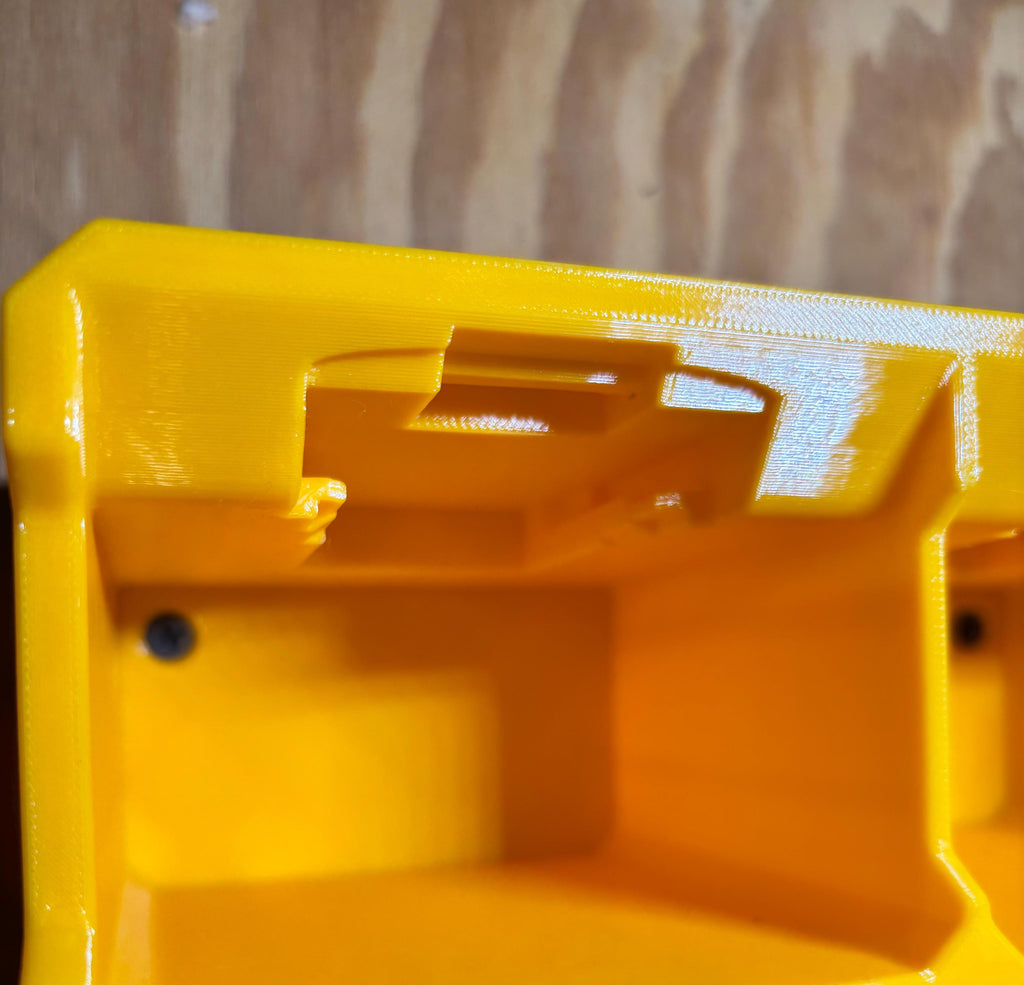 DeWalt 8-Bay Battery Rack Wall Mount
