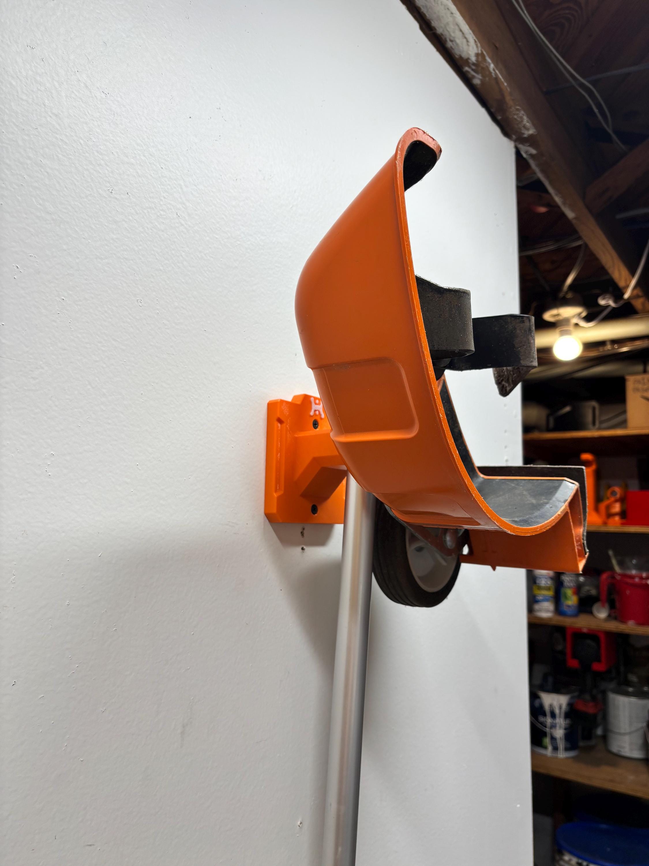 STIHL Kombi Bed Redefiner Attachment Compatible Wall Mount Hanger (for Kombi Model FBD-KM)