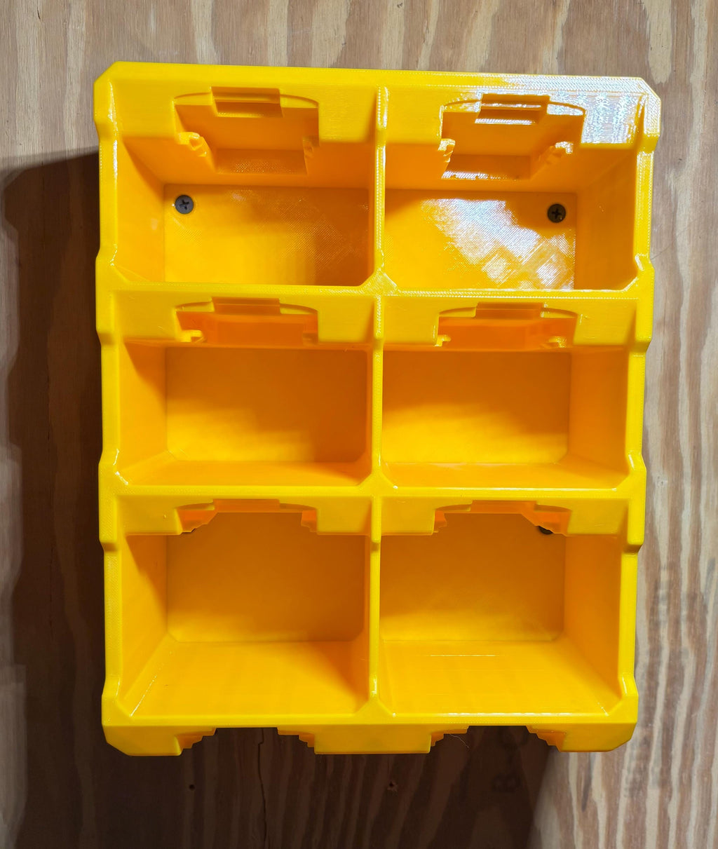 DeWalt 8-Bay Battery Rack Wall Mount