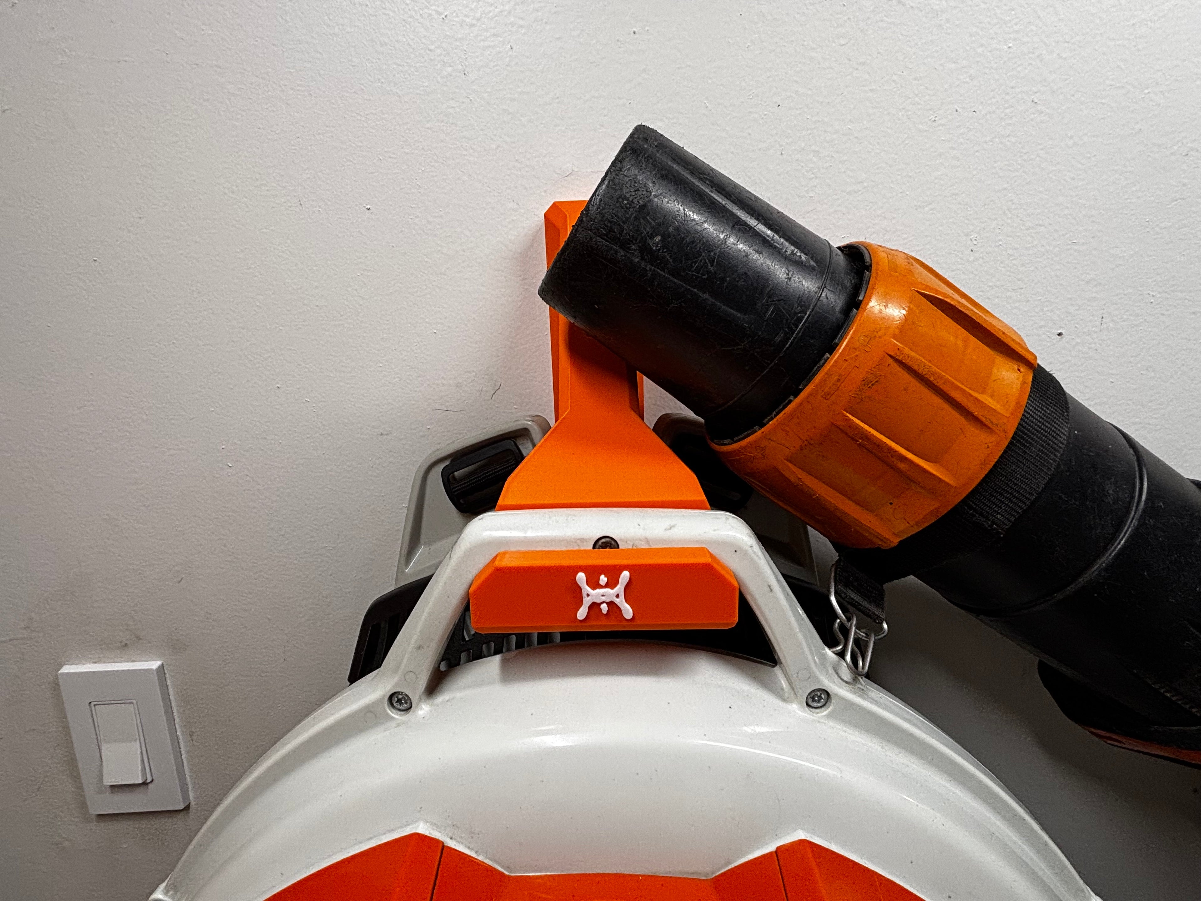 STIHL Backpack Blower BR800 Series Compatible Wall Mount Hanger