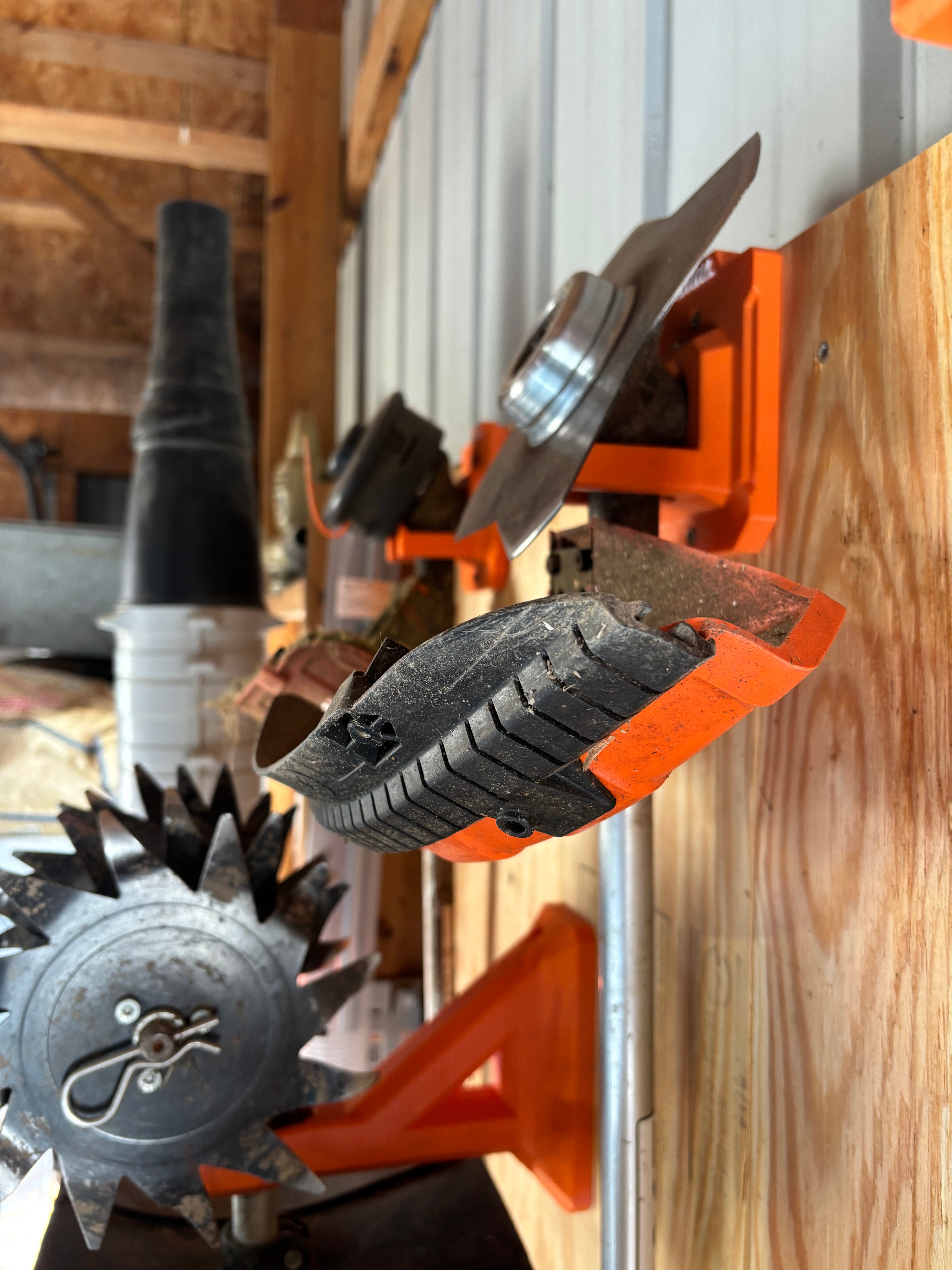 STIHL Kombi Brush Cutter Attachment Compatible Wall Mount Hanger (for Kombi Model FS-KM)