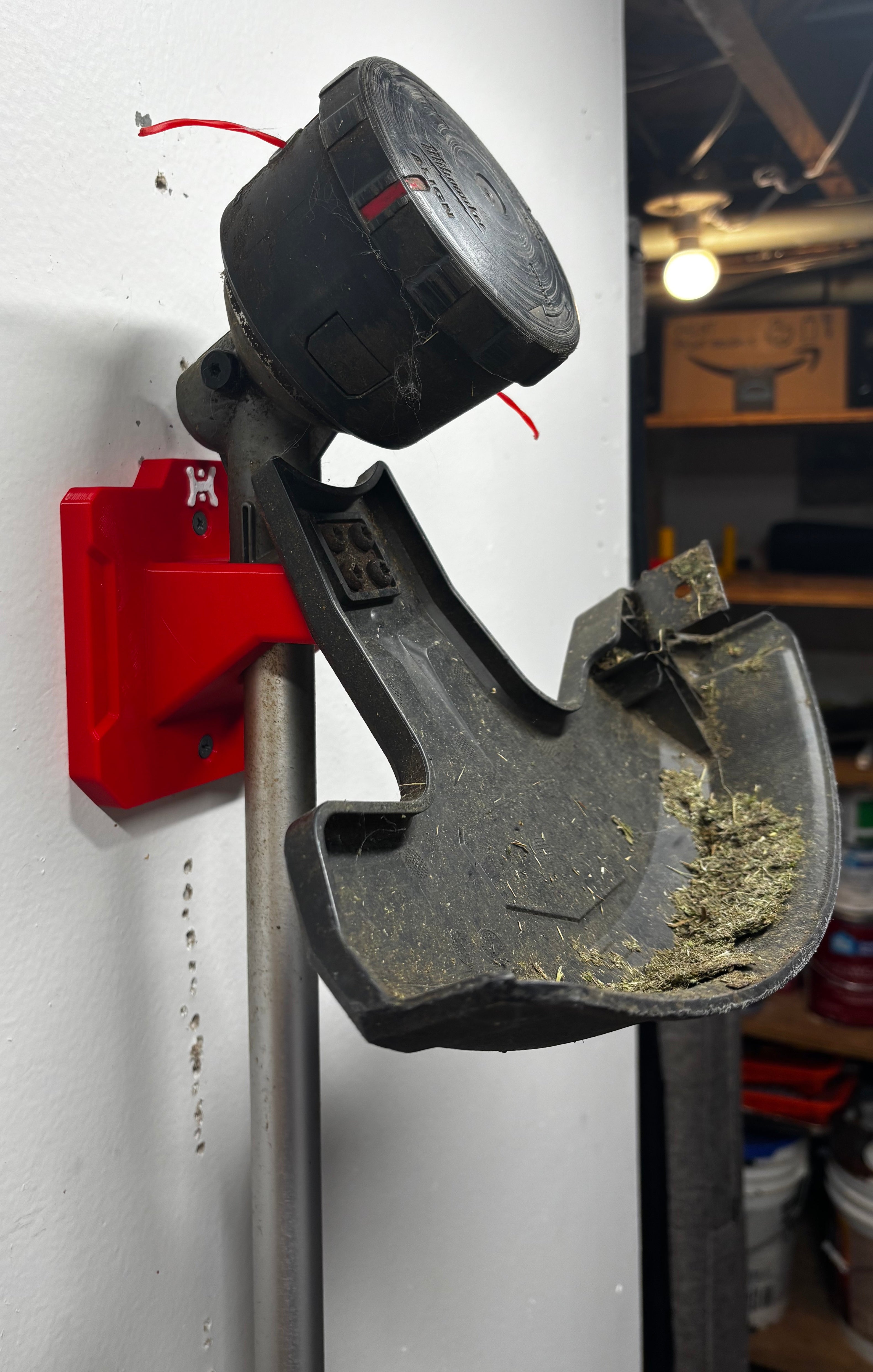 M18 QUIK-LOK String Trimmer Attachment Compatible Wall Mount