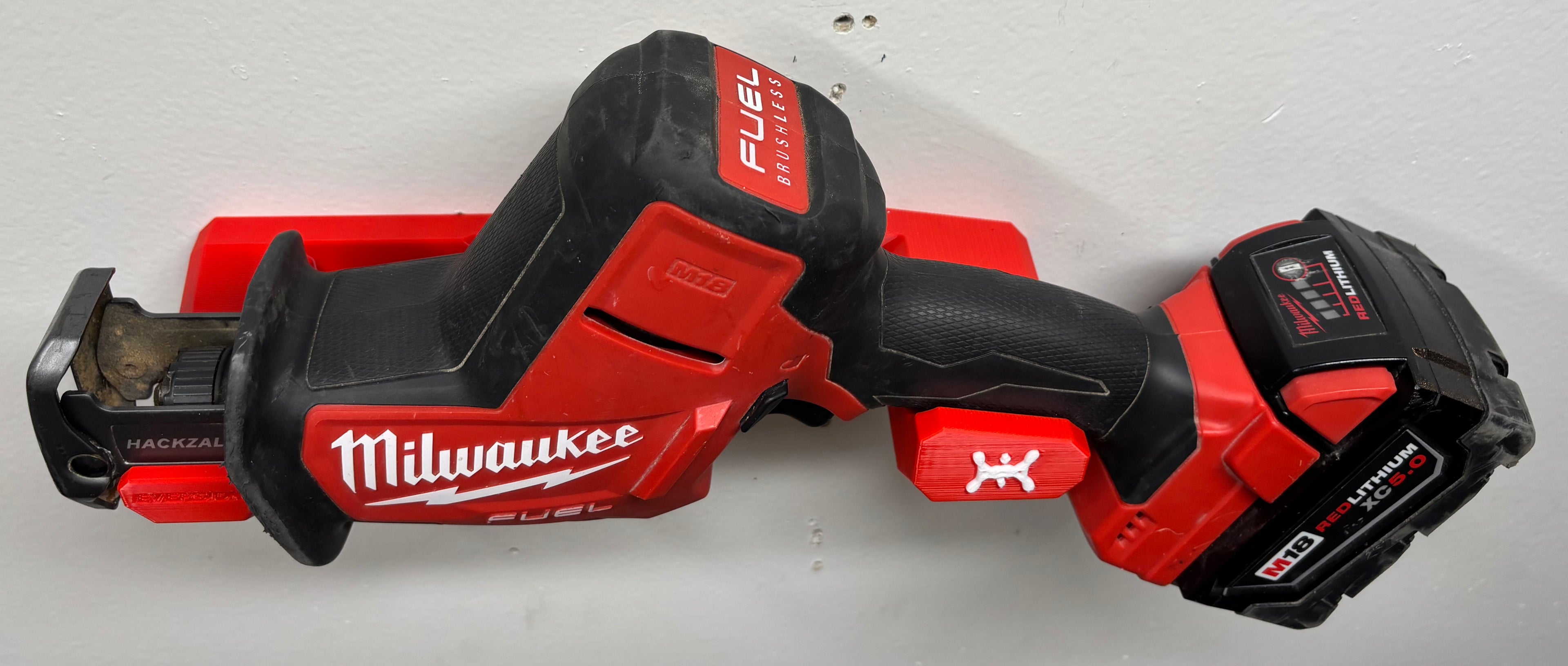Milwaukee M18 HACKZALL Compatible Wall Mount with Blade Storage (for #2719-20)