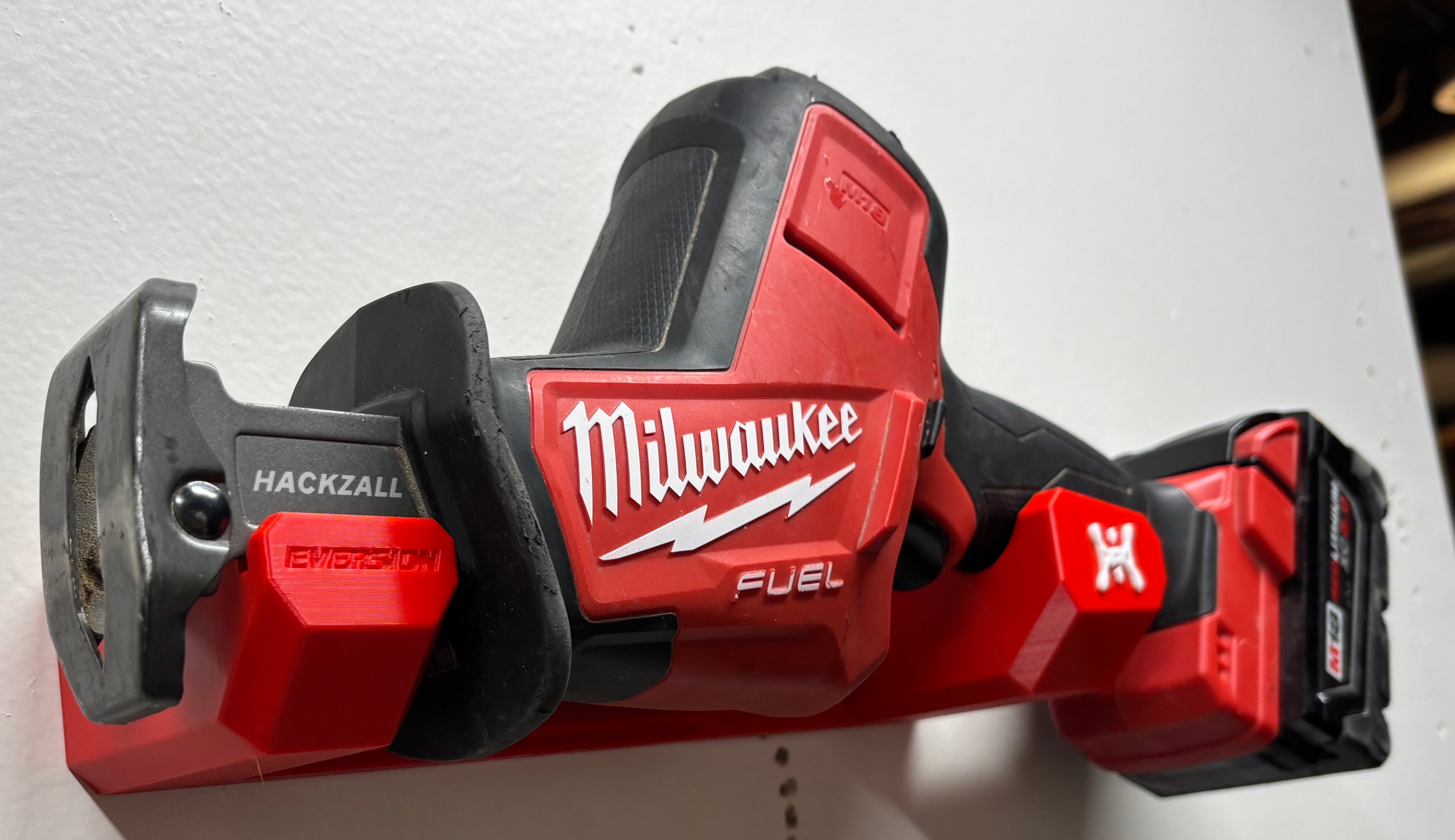 Milwaukee M18 HACKZALL Compatible Wall Mount with Blade Storage (for #2719-20)