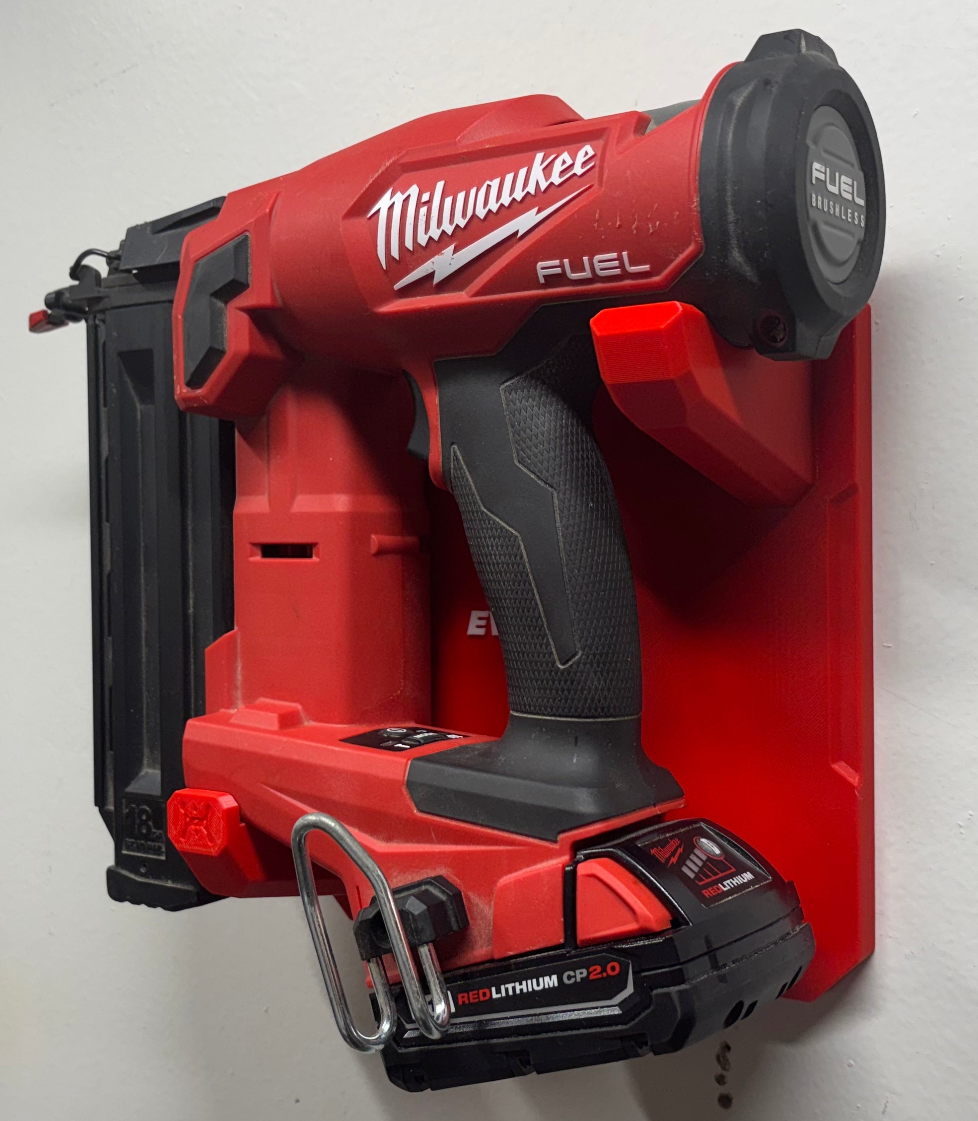 Milwaukee M18 18-Gauge Brad Nailer Compatible Wall Mount Hanger (for #2746-20)