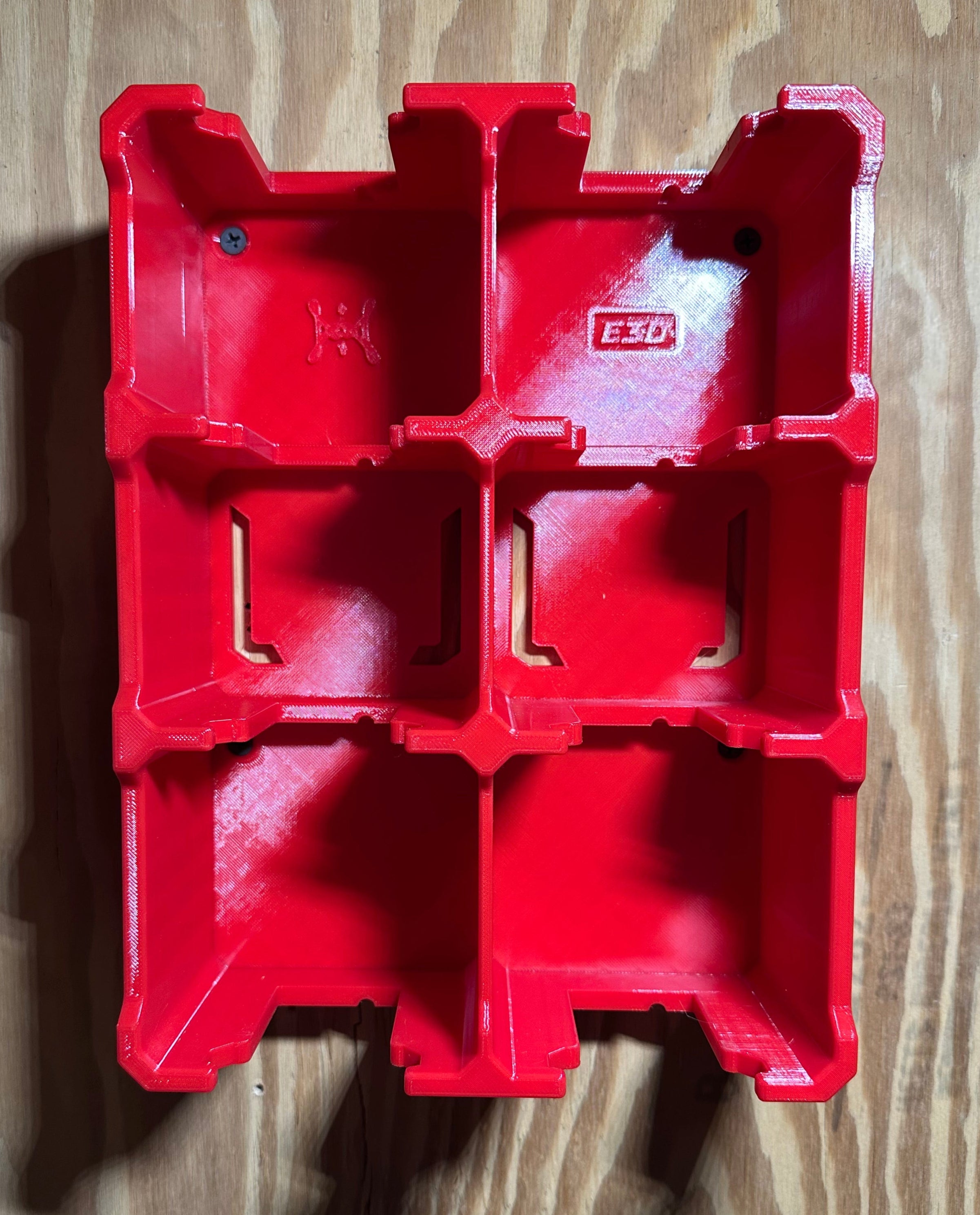 Milwaukee M18 Compatible 8-Bay Battery Rack Wall Mount