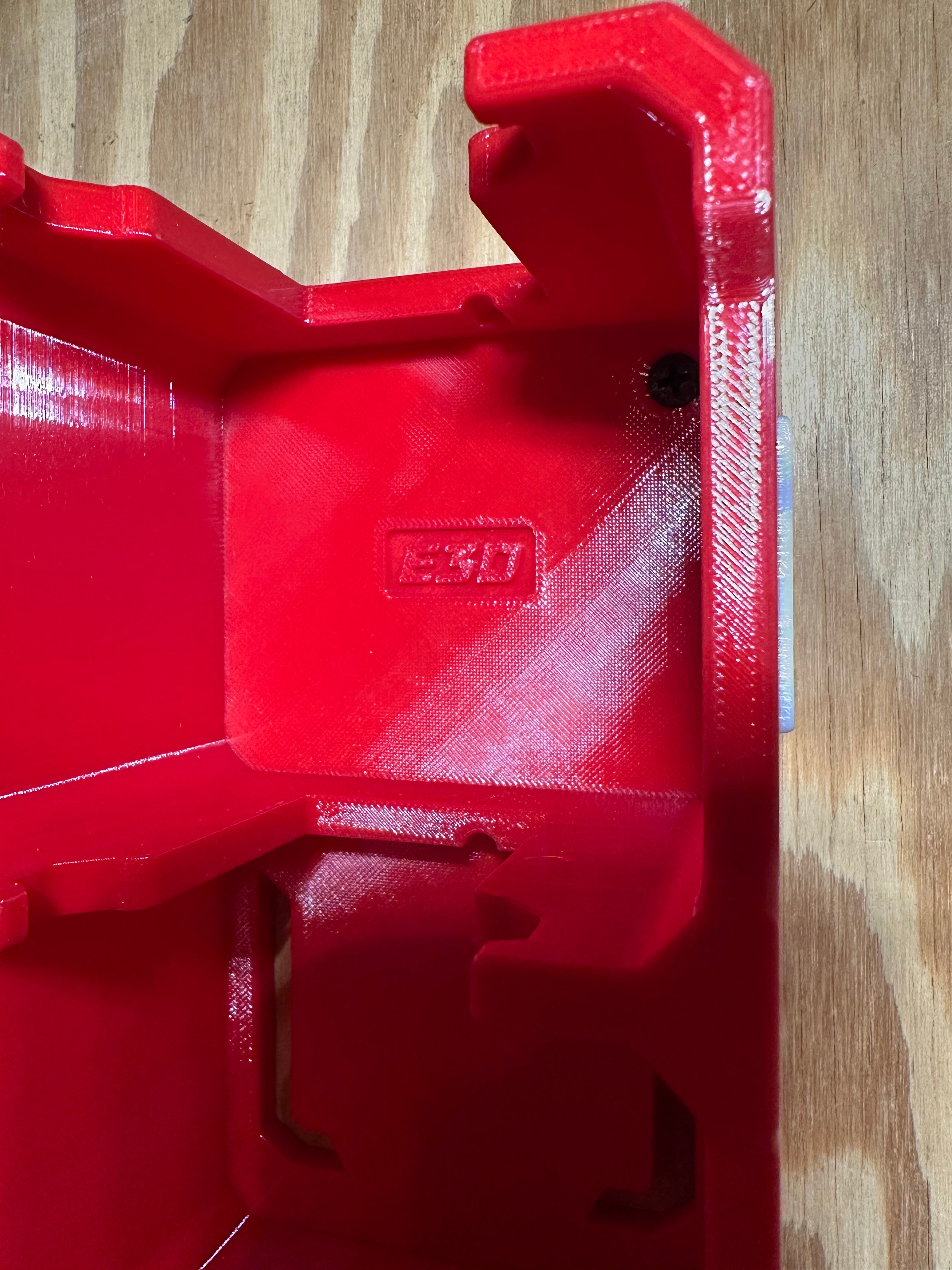 Milwaukee M18 Compatible 8-Bay Battery Rack Wall Mount