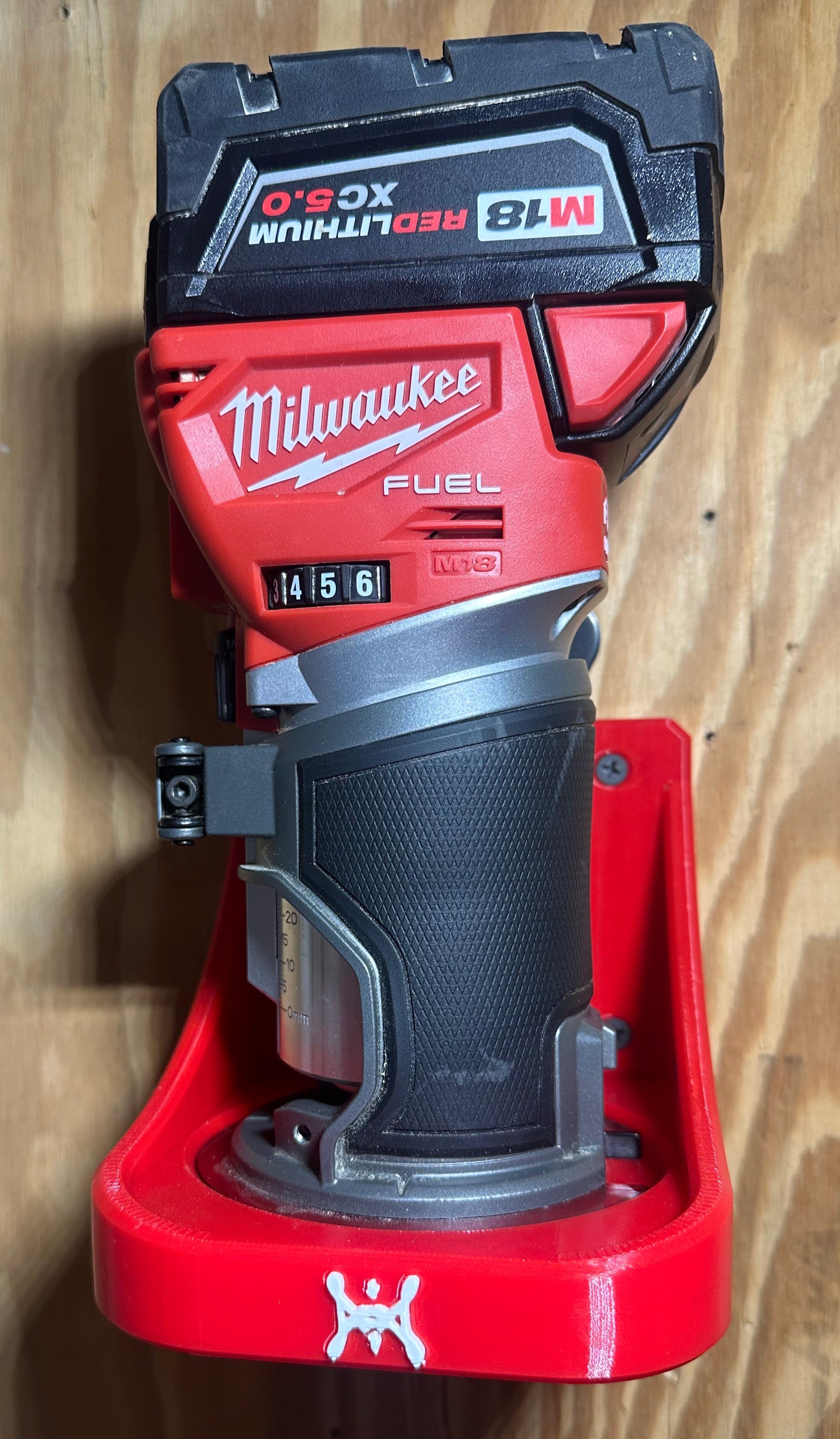 Milwaukee M18 Compact Router & Wrench Wall Mount Holder