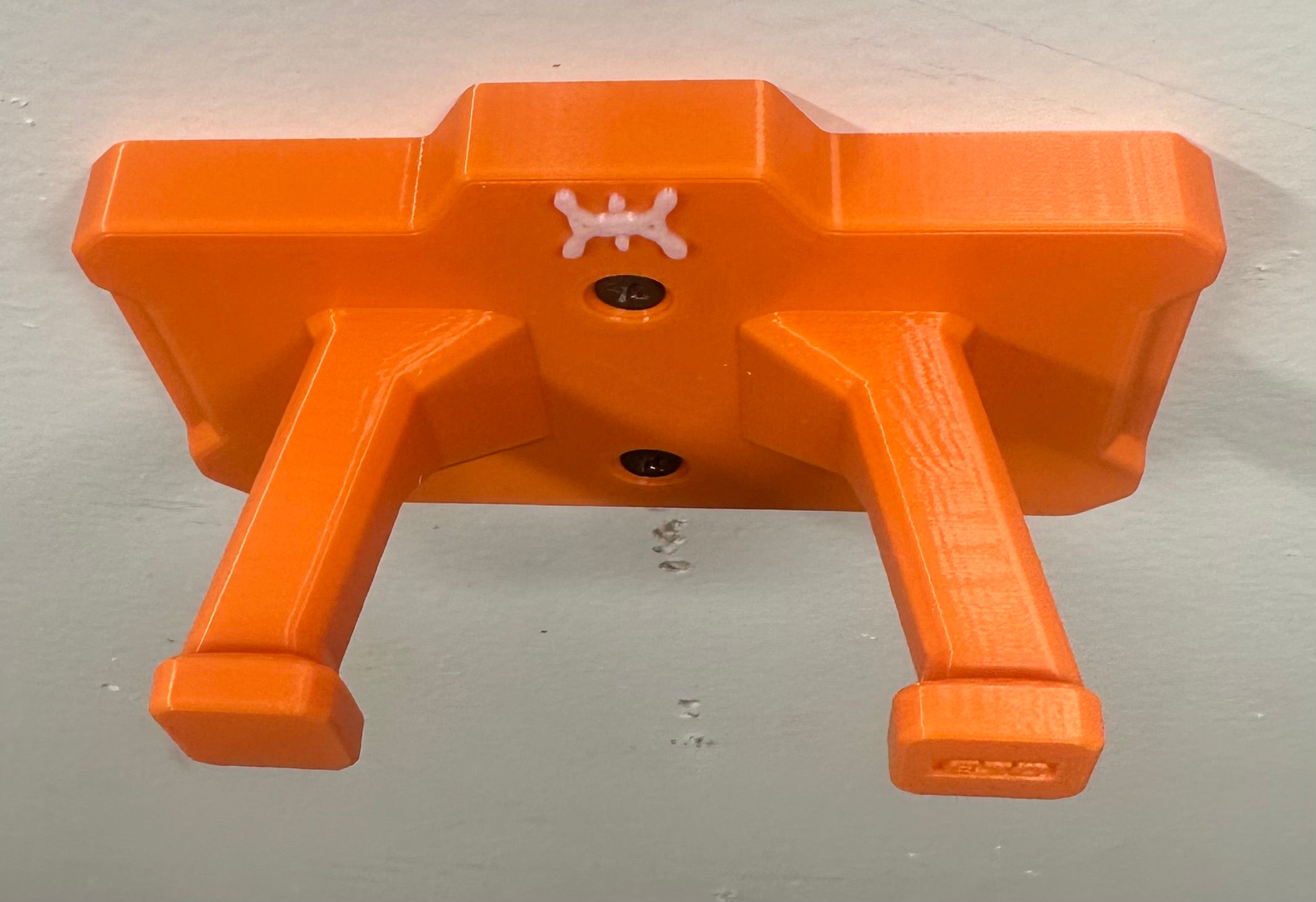 STIHL Axe Compatible Wall Mount Hanger