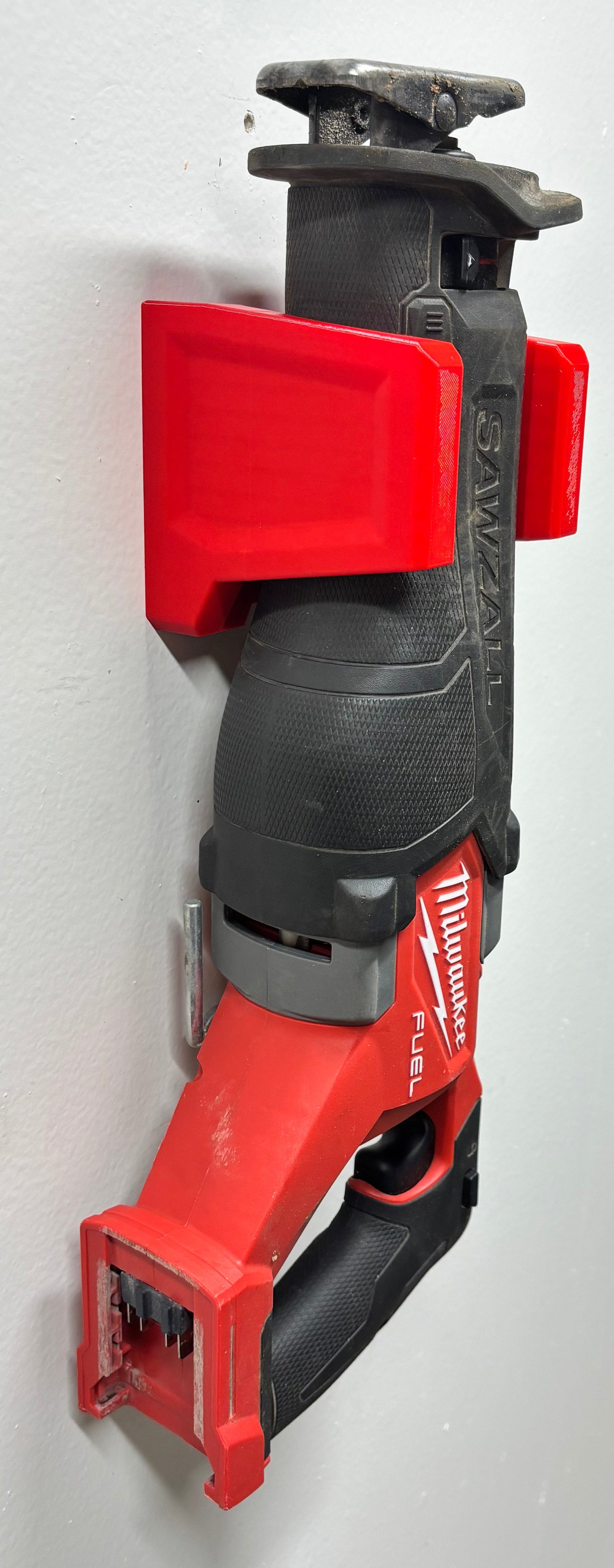 Milwaukee M18 Sawzall Compatible Mount with Twist Lock
