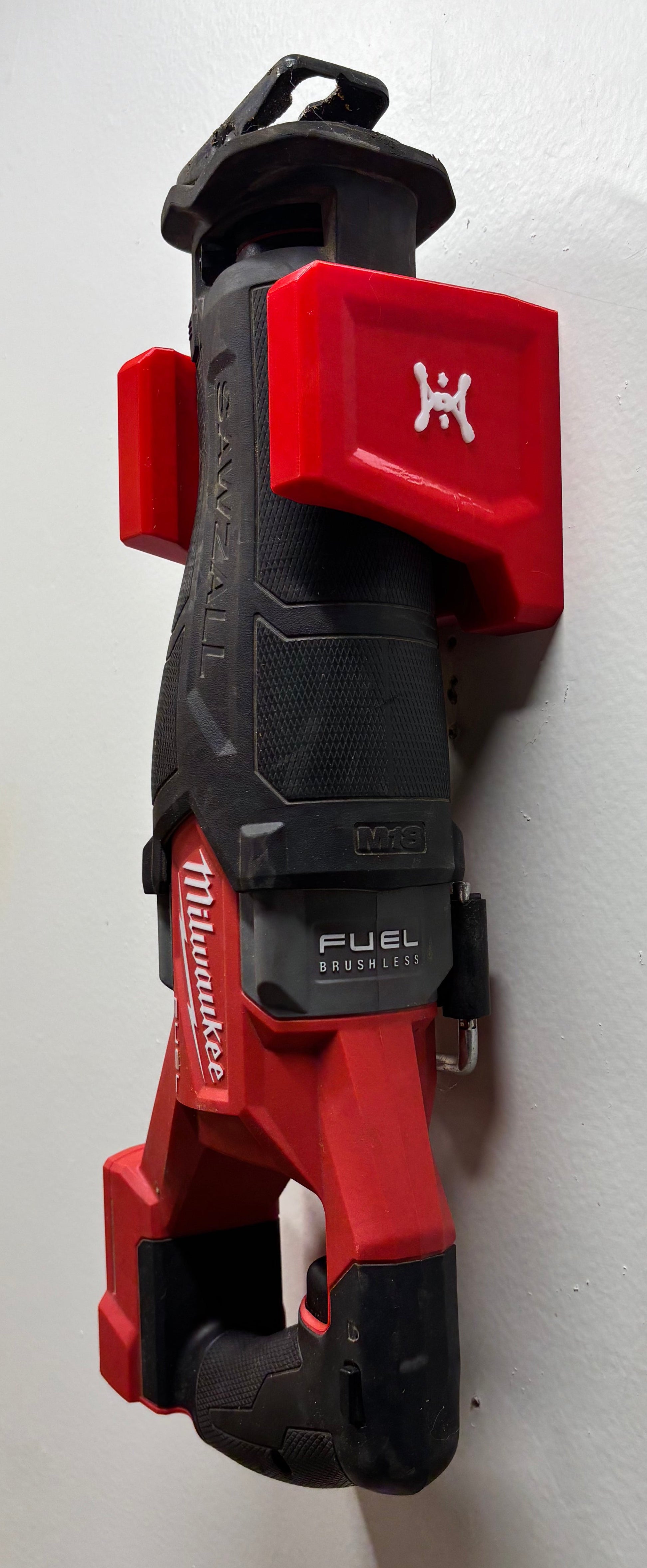 Milwaukee M18 Sawzall Compatible Mount with Twist Lock