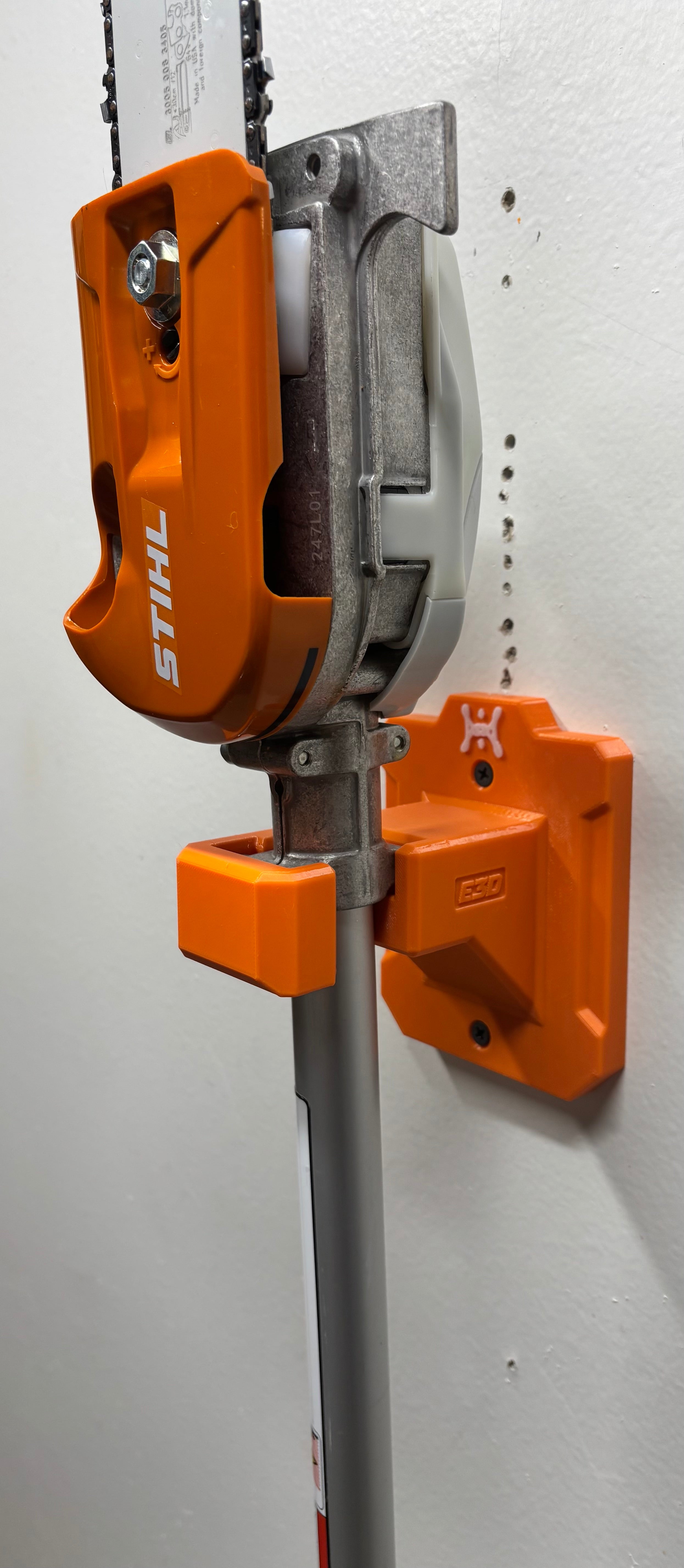 STIHL Kombi Pole Saw Attachment Compatible Wall Mount Hanger (for Kombi Model HT-KM)