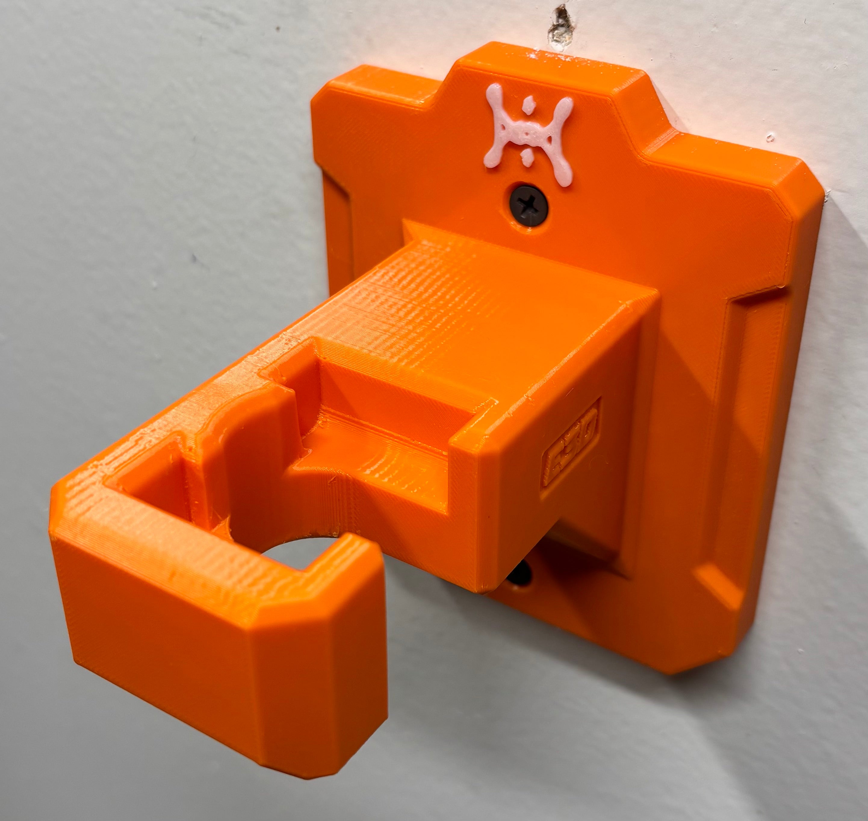 STIHL Kombi Pole Saw Attachment Compatible Wall Mount Hanger (for Kombi Model HT-KM)