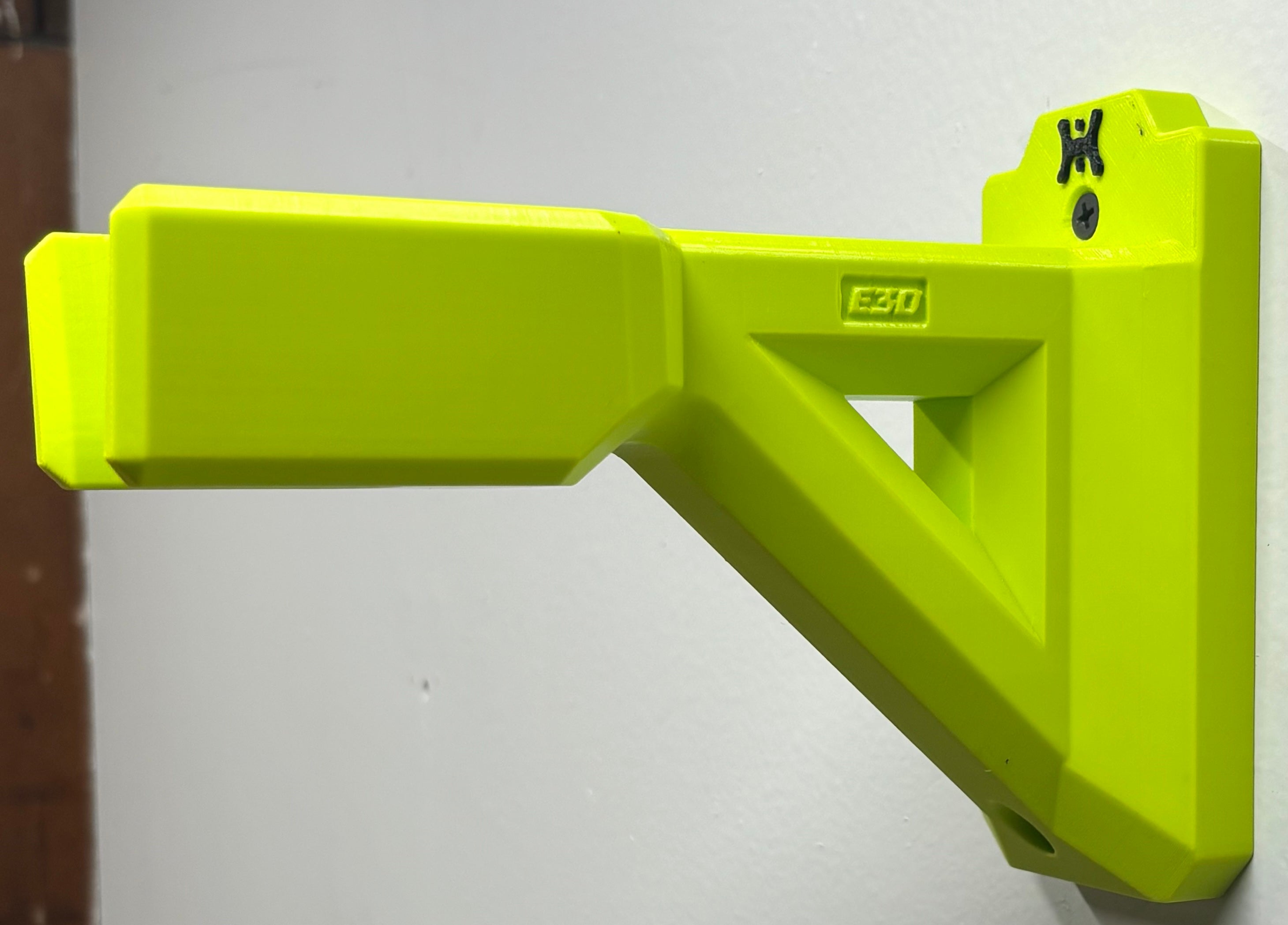 RYOBI 40V String Trimmer Wall Mount Hanger (for Model #RY40HPST01K)