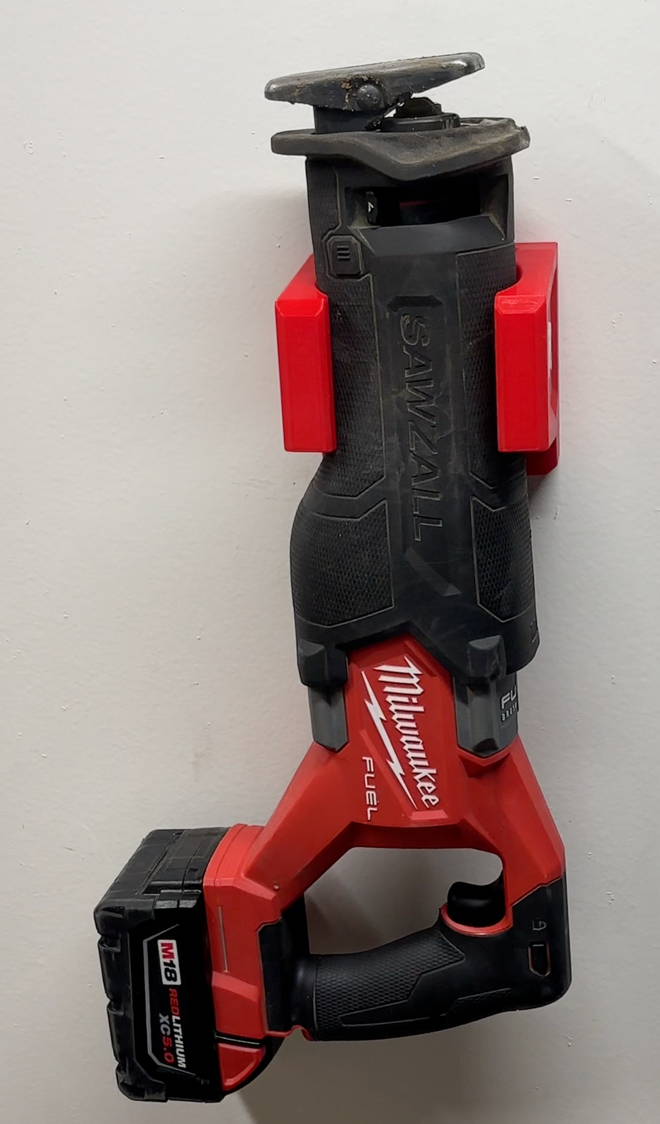Milwaukee M18 Sawzall Compatible Mount with Twist Lock