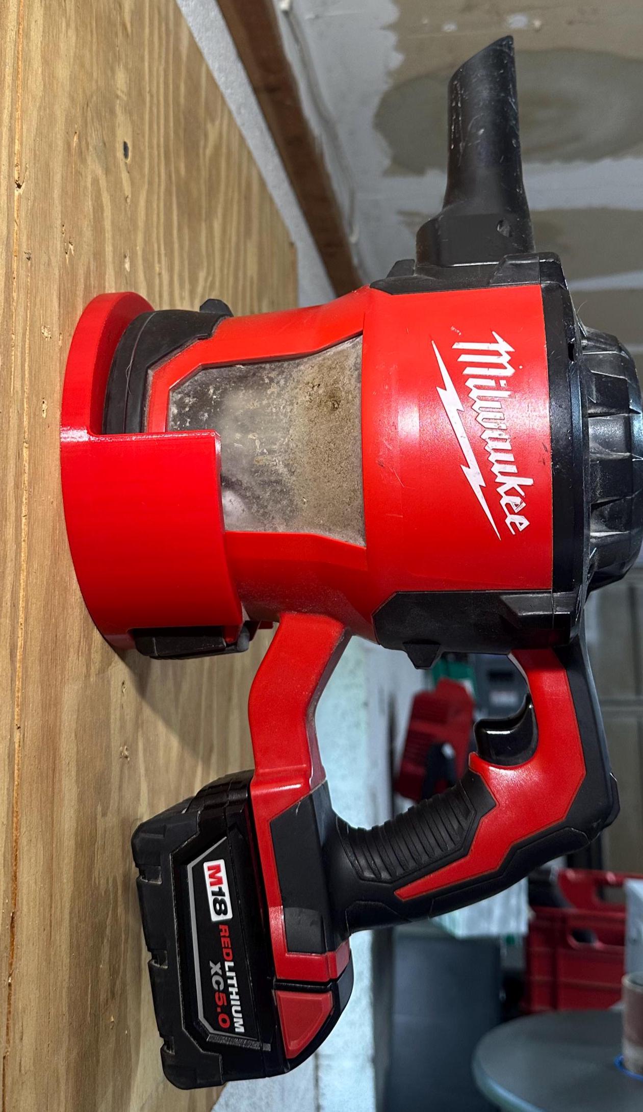 Milwaukee M18 Compact Vaccuum Compatible Wall Mount Hanger (for Model #0882-20)