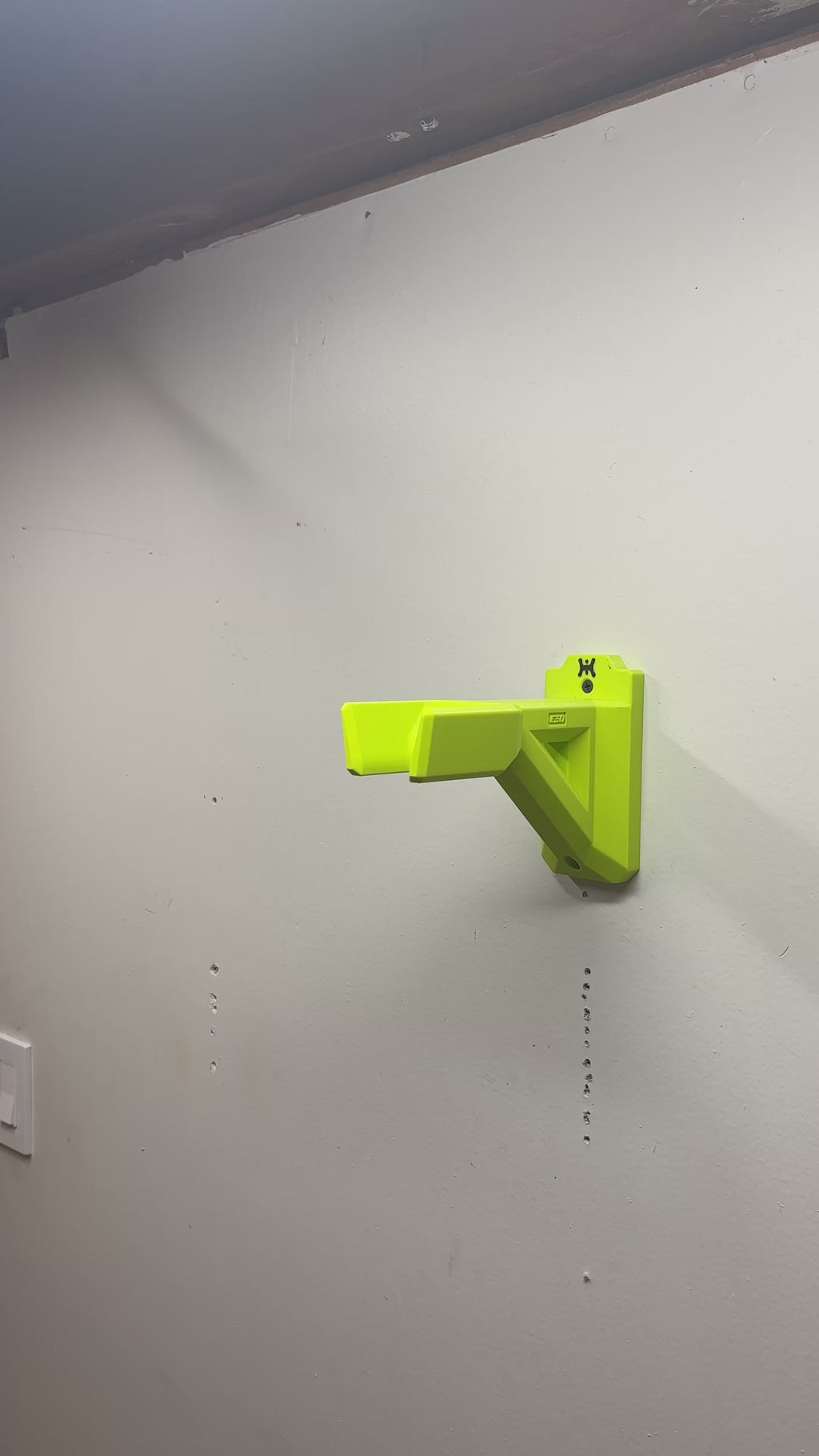RYOBI 40V String Trimmer Wall Mount Hanger (for Model #RY40HPST01K)