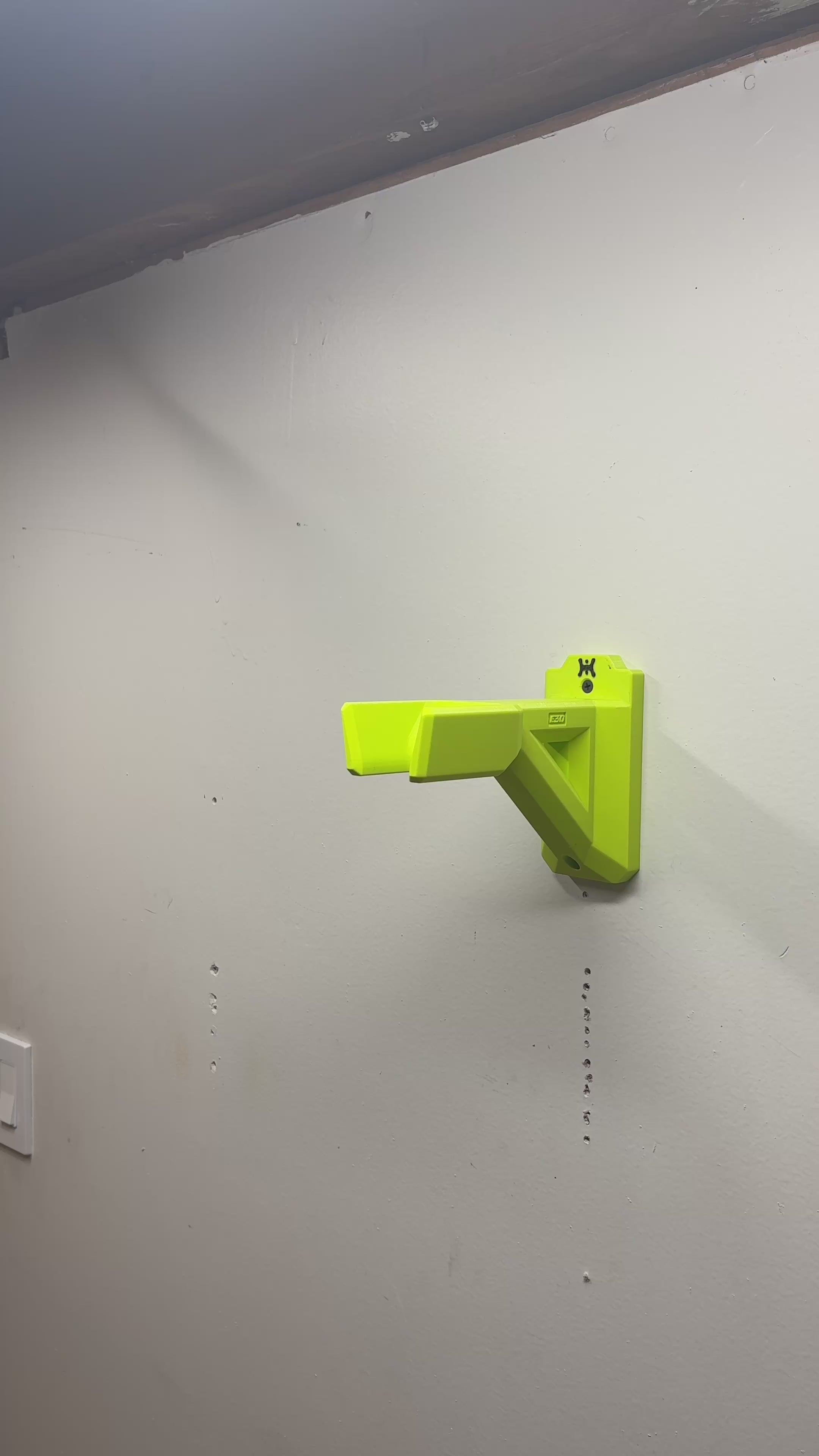 RYOBI 40V String Trimmer Wall Mount Hanger (for Model #RY40HPST01K)